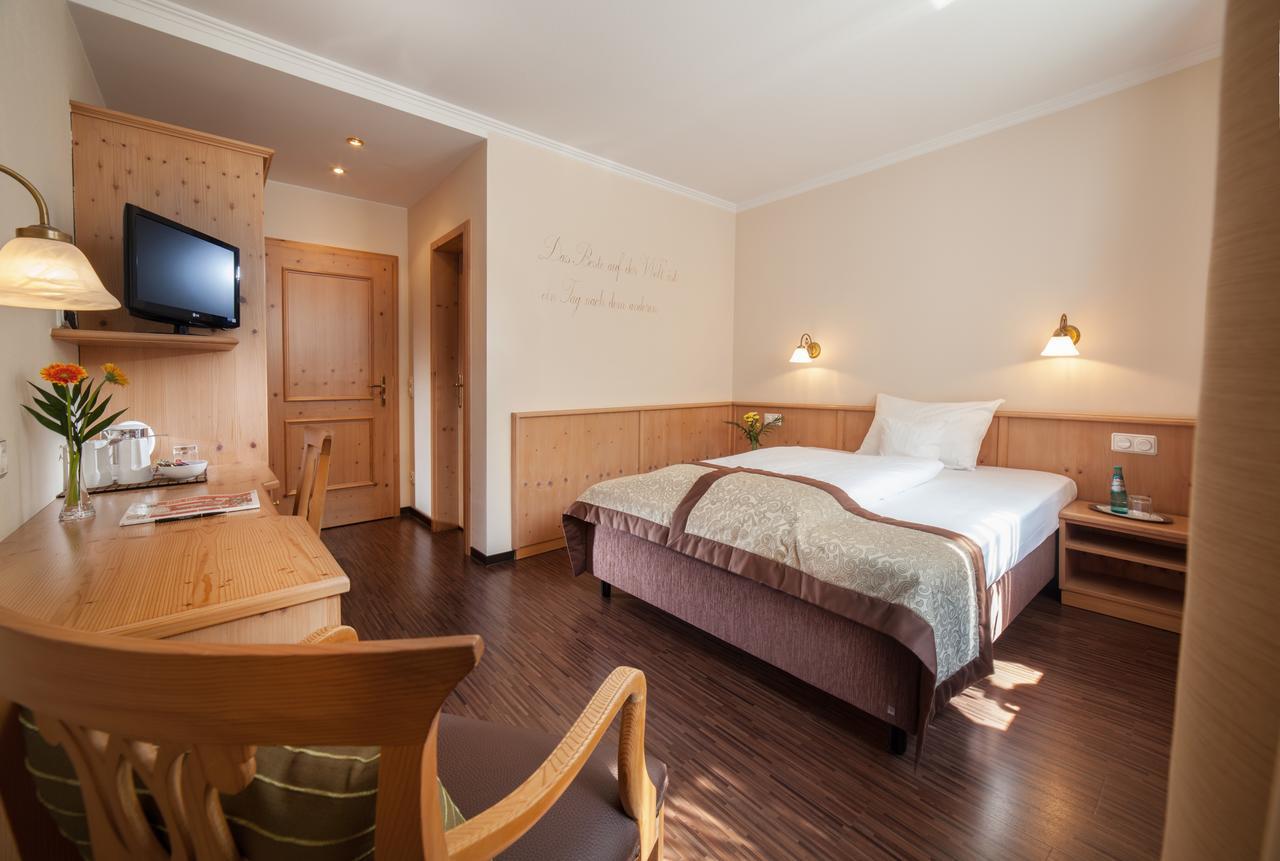 Hotel Eschenhof Kirchheim bei Muenchen Luaran gambar